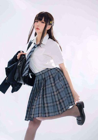 我是娇小魅魔的忠实仆人在线观看